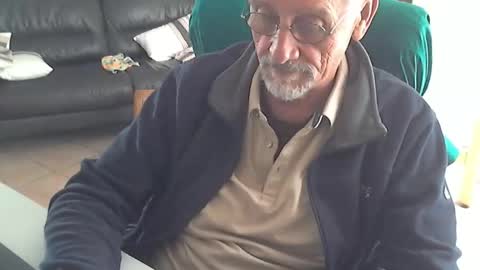 Snapshot of cargo69 chatting on October 2025 03:20:02 PM cargo69 online show from October 2025 03:20:02 PM