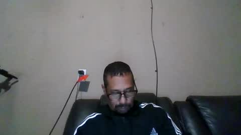 Adams huge online show from December 2025 06:51:01 AM