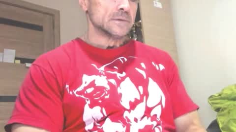 Laz online show from October 2025 05:04:02 PM