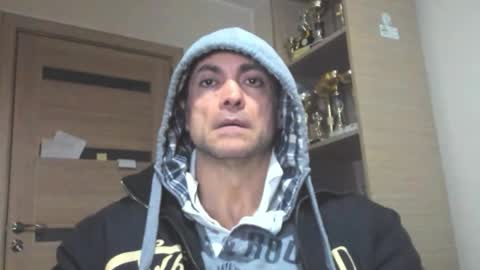 Laz online show from January 2026 01:44:01 AM