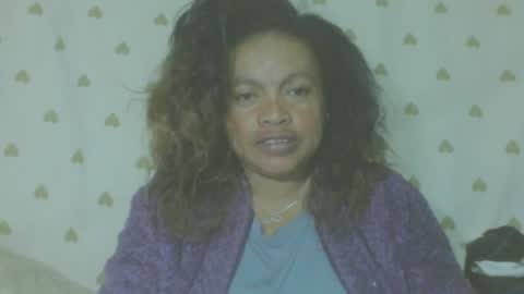 Snapshot of carinesexy69 chatting on June 2026 02:37:02 PM carinesexy69 online show from June 2026 02:37:02 PM