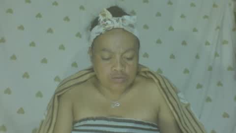 Snapshot of carinesexy69 chatting on June 2026 06:40:01 PM carinesexy69 online show from June 2026 06:40:01 PM