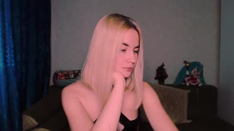 Carin online show from March 2025 05:35:02 AM