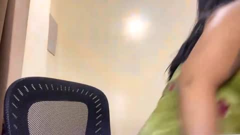 Snapshot of caritalovero chatting on March 2026 02:11:02 AM Cassie online show from March 2026 02:11:02 AM