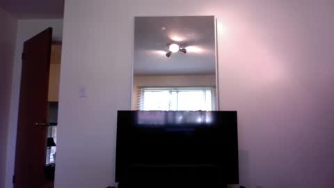 Snapshot of carl_beauchamp chatting on November 2025 06:32:01 PM CarlBeauXXX online show from November 2025 06:32:01 PM