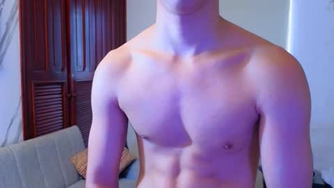 Snapshot of carl_dixon chatting on October 2025 03:45:01 PM carl_dixon online show from October 2025 03:45:01 PM