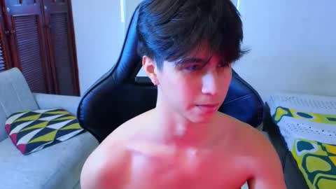 Snapshot of carl_dixon chatting on November 2025 07:58:01 PM carl_dixon online show from November 2025 07:58:01 PM