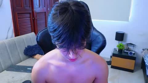 Snapshot of carl_dixon chatting on December 2025 01:37:02 PM carl_dixon online show from December 2025 01:37:02 PM