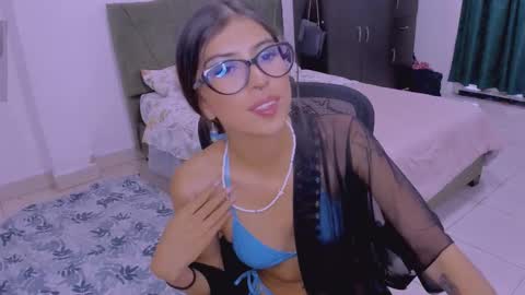 carla_stonne online show from January 2025 08:09:01 PM
