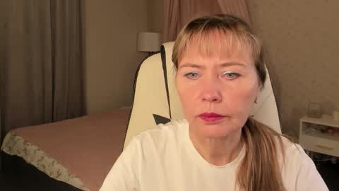 Snapshot of carla_vogue chatting on November 2025 03:17:01 AM Carla Vogue online show from November 2025 03:17:01 AM