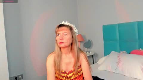 Snapshot of carla_vogue chatting on November 2025 03:38:02 AM Carla Vogue online show from November 2025 03:38:02 AM