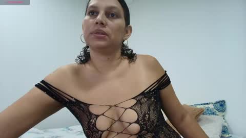 Snapshot of carlaantonellii chatting on May 2026 01:06:01 PM carlaantonellii online show from May 2026 01:06:01 PM