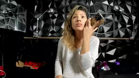 Snapshot of carlamarrinson chatting on December 2024 09:20:02 PM carlamarrinson online show from December 2024 09:20:02 PM