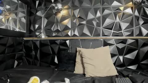 Snapshot of carlamarrinson chatting on February 2025 01:28:01 PM carlamarrinson online show from February 2025 01:28:01 PM