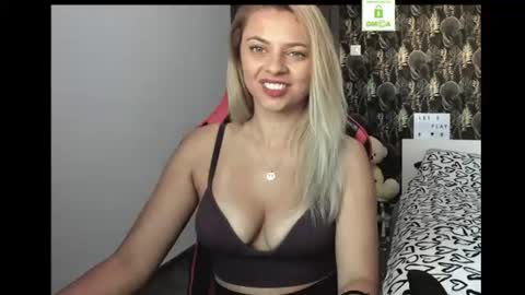 Snapshot of carlastacefun chatting on June 2026 04:34:02 AM CarlaStaceFun online show from June 2026 04:34:02 AM