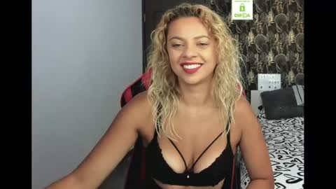 Snapshot of carlastacefun chatting on July 2026 04:01:02 AM CarlaStaceFun online show from July 2026 04:01:02 AM