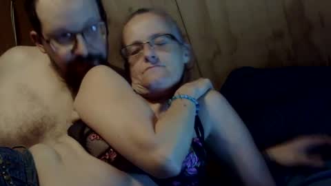 carleeswoman08 online show from January 2025 02:14:01 AM