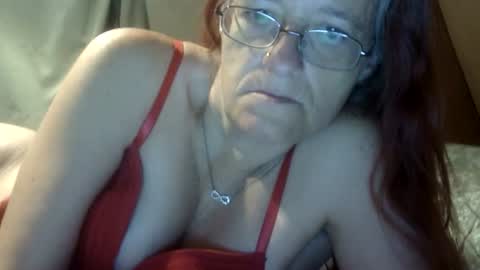Snapshot of carleeswoman08 chatting on June 2026 11:45:02 AM carleeswoman08 online show from June 2026 11:45:02 AM