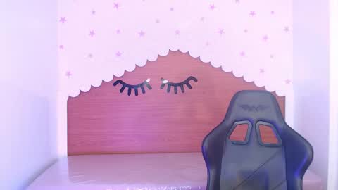 CARLYE   online show from November 2025 03:06:01 AM