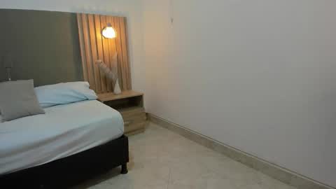 C A R L I N A online show from November 2025 12:15:02 PM