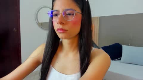 C A R L I N A online show from March 2026 12:11:01 PM