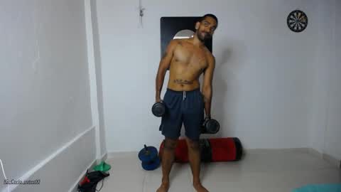 Snapshot of carlo_yates27 chatting on February 2025 01:15:02 AM carlo yates thx for help me to reach 100 thumps up online show from February 2025 01:15:02 AM