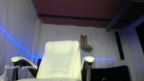 Snapshot of carlo_yates27 chatting on April 2026 03:45:01 AM carlo yates thx for help me to reach 100 thumps up online show from April 2026 03:45:01 AM