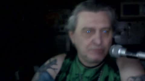 Snapshot of carlos712009 chatting on June 2026 04:06:01 AM carlos712009 online show from June 2026 04:06:01 AM