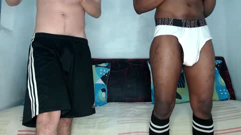 Snapshot of carlos_bigger chatting on December 2024 04:15:02 AM Carlos online show from December 2024 04:15:02 AM