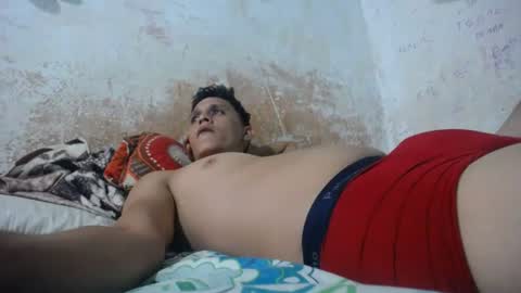 carlos_steven online show from June 2026 01:32:02 AM