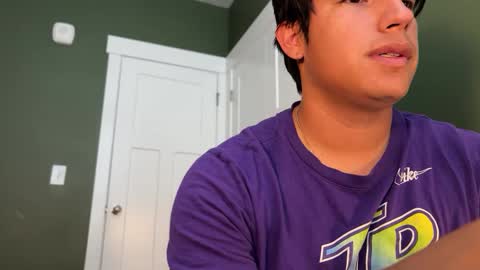 Snapshot of carlosjosecb1 chatting on September 2025 03:02:01 PM carlos online show from September 2025 03:02:01 PM