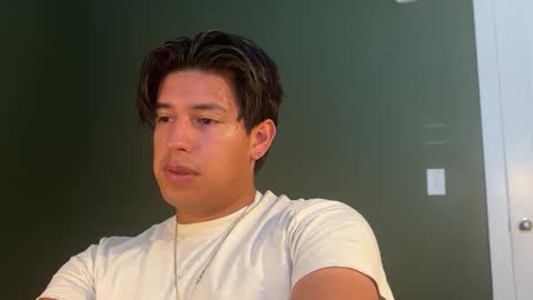 Snapshot of carlosjosecb1 chatting on October 2025 03:46:02 PM carlos online show from October 2025 03:46:02 PM