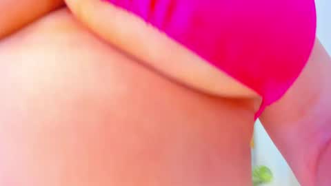 Andrea online show from January 2025 09:01:01 AM