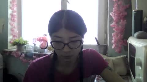 CarlyJoy online show from October 2025 08:26:02 AM