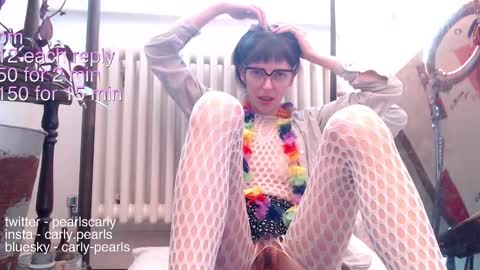 Carly Pearls online show from February 2025 09:26:02 AM