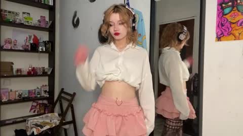 Elina online show from May 2026 09:05:02 PM