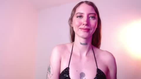 Snapshot of carmennrusso chatting on February 2026 04:43:02 PM carmennrusso online show from February 2026 04:43:02 PM