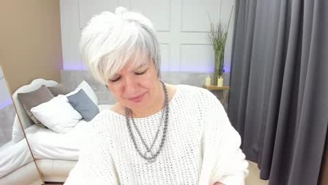 Carmen online show from December 2024 06:12:02 AM