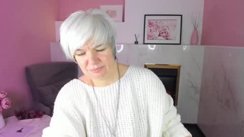 Carmen online show from January 2025 03:33:02 AM