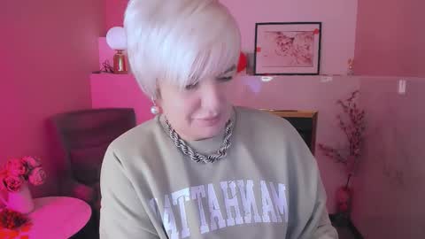 Snapshot of carmensoft chatting on February 2026 08:42:02 PM Carmen online show from February 2026 08:42:02 PM