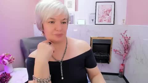 Snapshot of carmensoft chatting on March 2026 02:04:02 AM Carmen online show from March 2026 02:04:02 AM