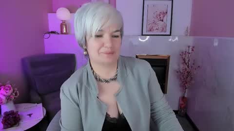 Snapshot of carmensoft chatting on March 2026 09:37:01 AM Carmen online show from March 2026 09:37:01 AM