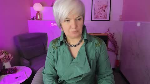 Snapshot of carmensoft chatting on March 2026 08:48:01 AM Carmen online show from March 2026 08:48:01 AM