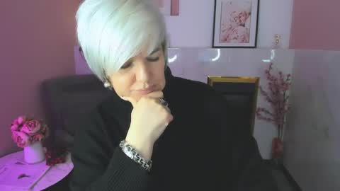 Snapshot of carmensoft chatting on April 2026 09:10:02 PM Carmen online show from April 2026 09:10:02 PM