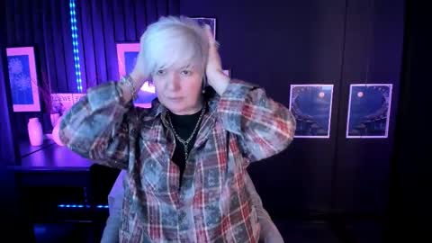 Snapshot of carmensoft chatting on April 2026 09:27:01 PM Carmen online show from April 2026 09:27:01 PM