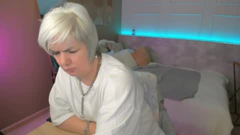 Snapshot of carmensoft chatting on June 2026 09:12:01 AM Carmen online show from June 2026 09:12:01 AM