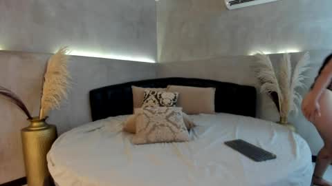 Snapshot of caro_zapata chatting on April 2026 02:47:02 PM Carolina online show from April 2026 02:47:02 PM