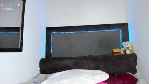 Snapshot of carol100597 chatting on January 2025 12:49:02 AM karol online show from January 2025 12:49:02 AM