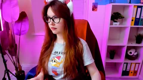 Snapshot of carol_carmen chatting on March 2026 01:21:02 AM Carol online show from March 2026 01:21:02 AM