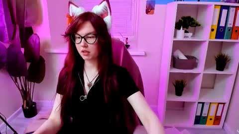 Snapshot of carol_carmen chatting on March 2026 02:27:01 PM Carol online show from March 2026 02:27:01 PM